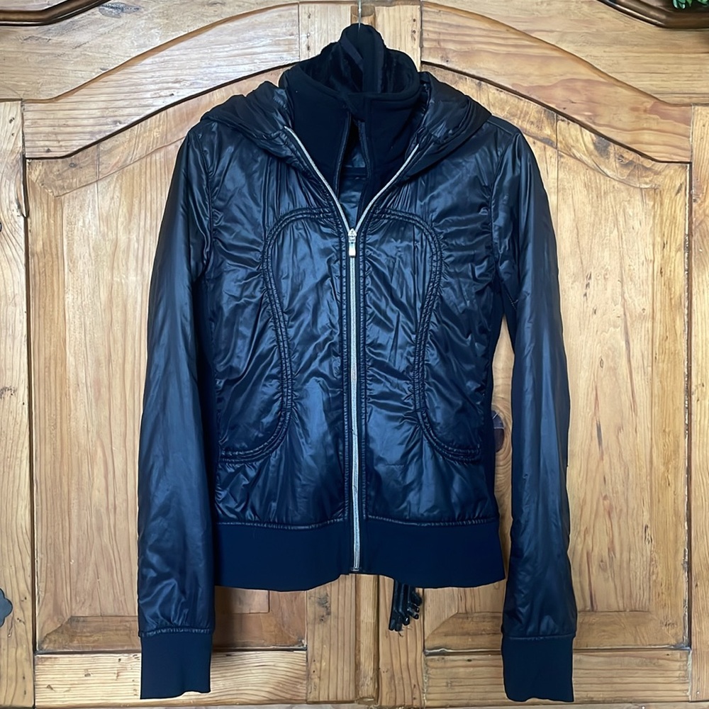 Lululemon Black Athletic Jacket